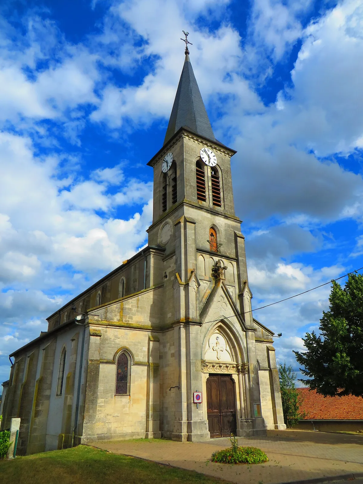 Saint Symphorien, Dompcevrin