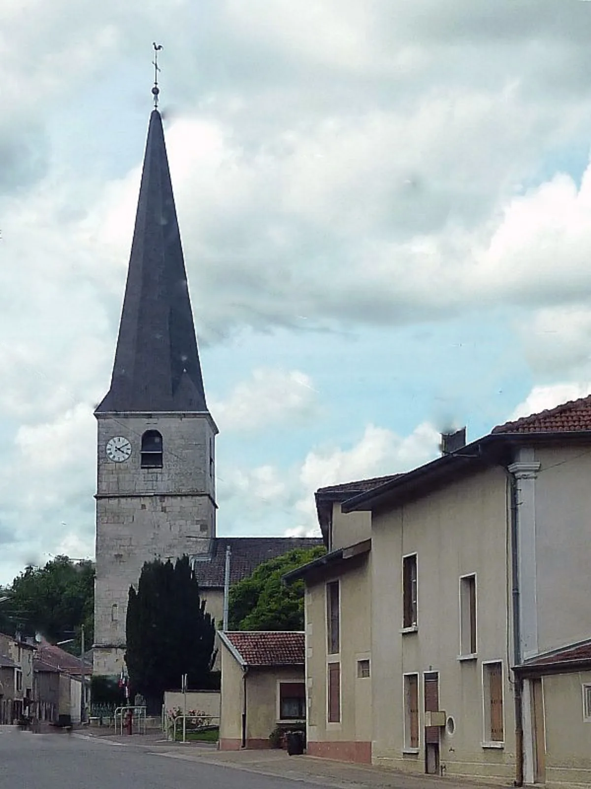 Saint Amand, Neuville Les Vaucouleurs