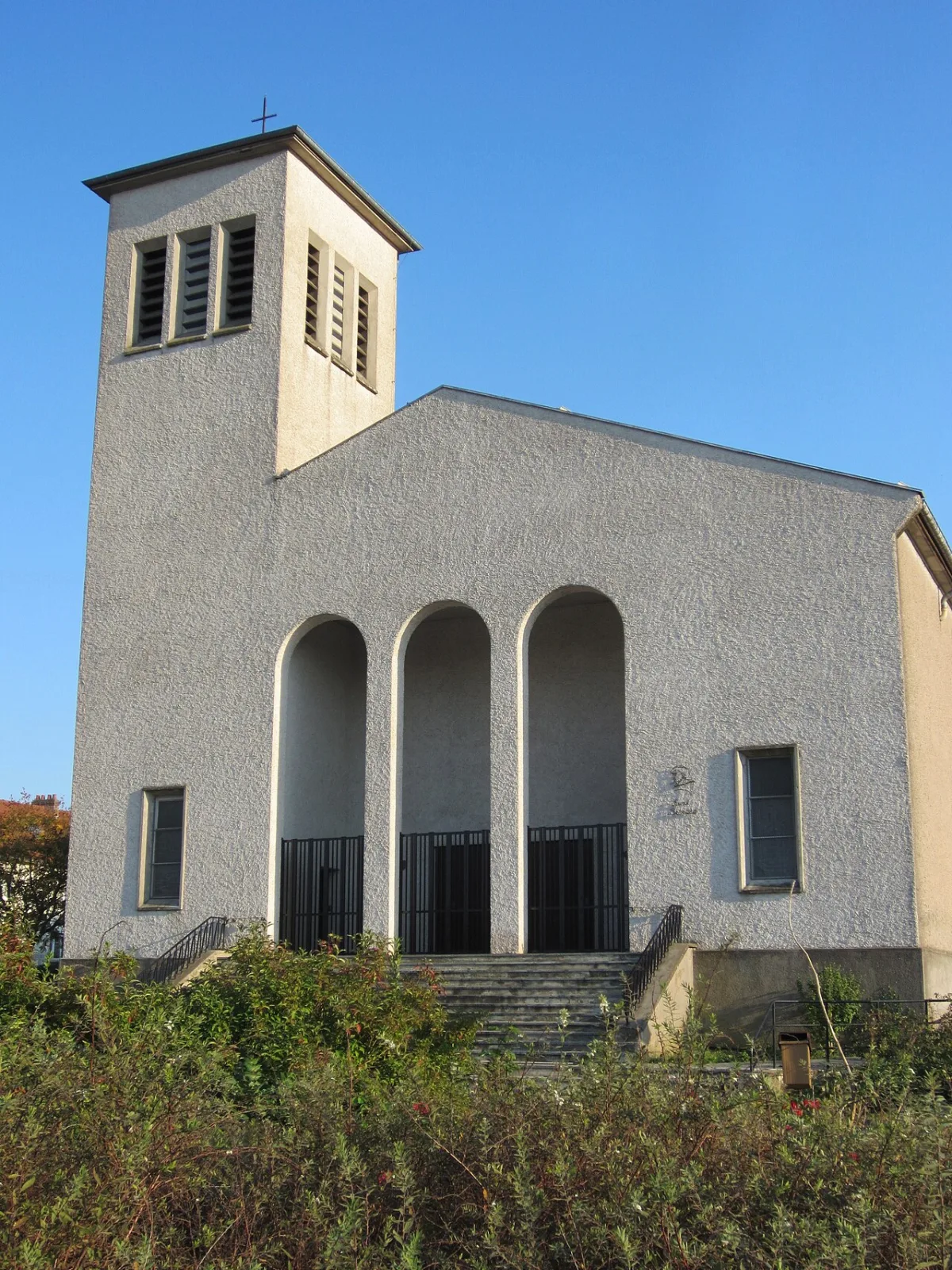 Église Saint-Bernard de Plantières, Metz