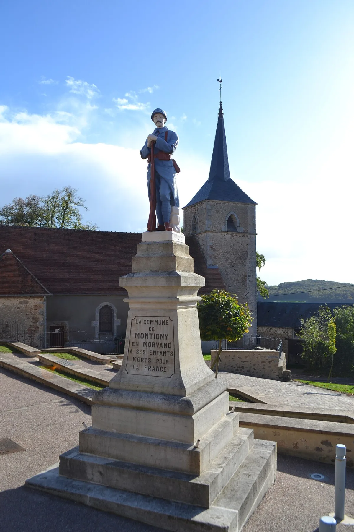 Eglise Saint Leger, Montigny En Morvan