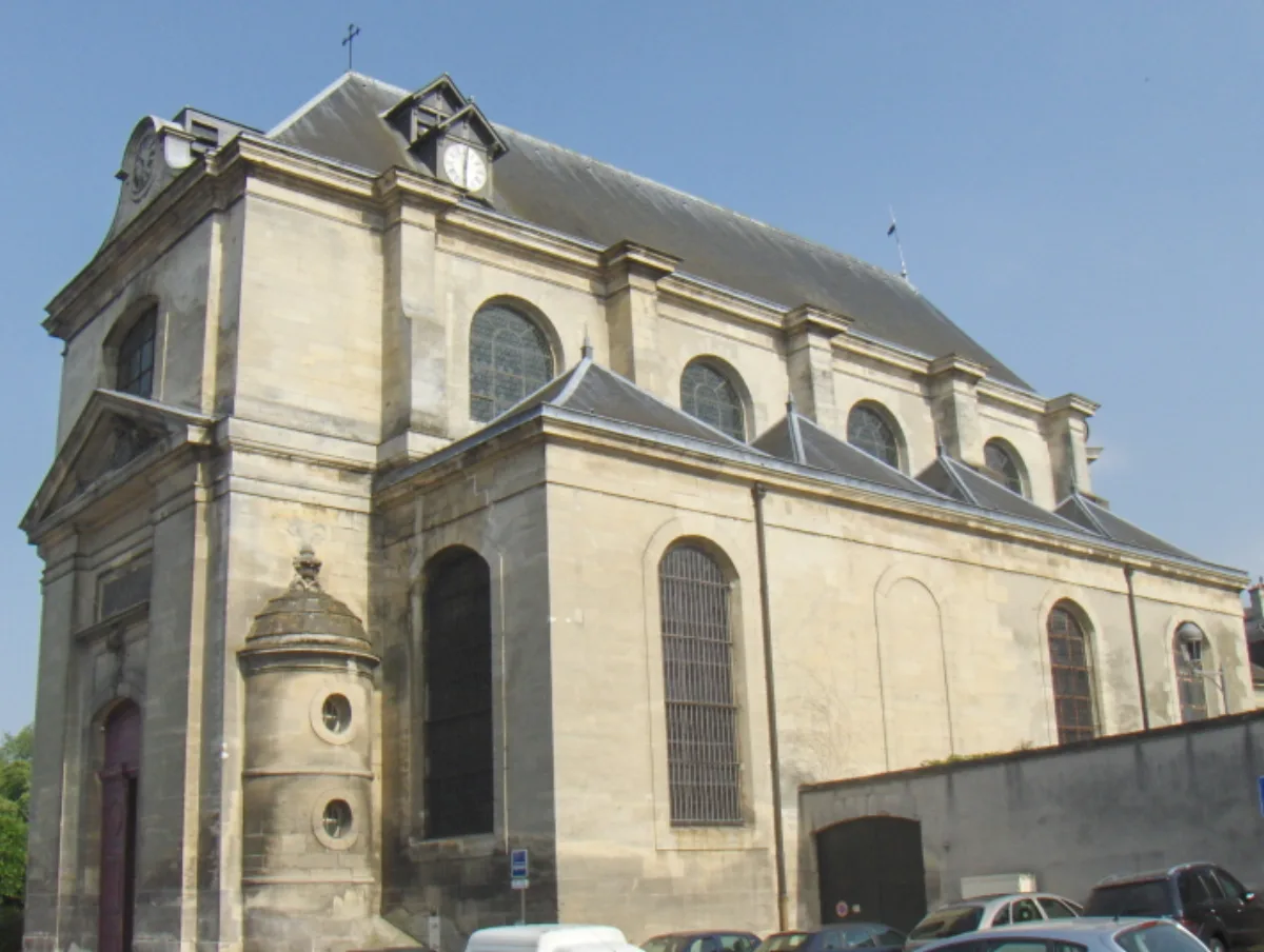 Notre Dame (Chantilly), Chantilly
