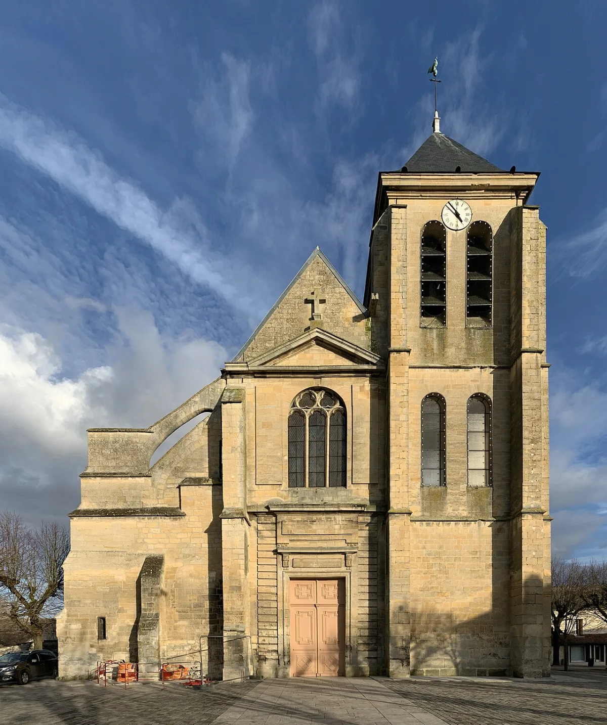 Sainte Geneviève (Gouvieux), Gouvieux