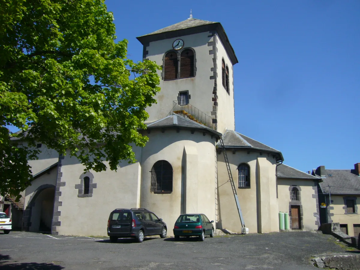 Eglise Saint Bonnet, Charbonnieres Les Varennes