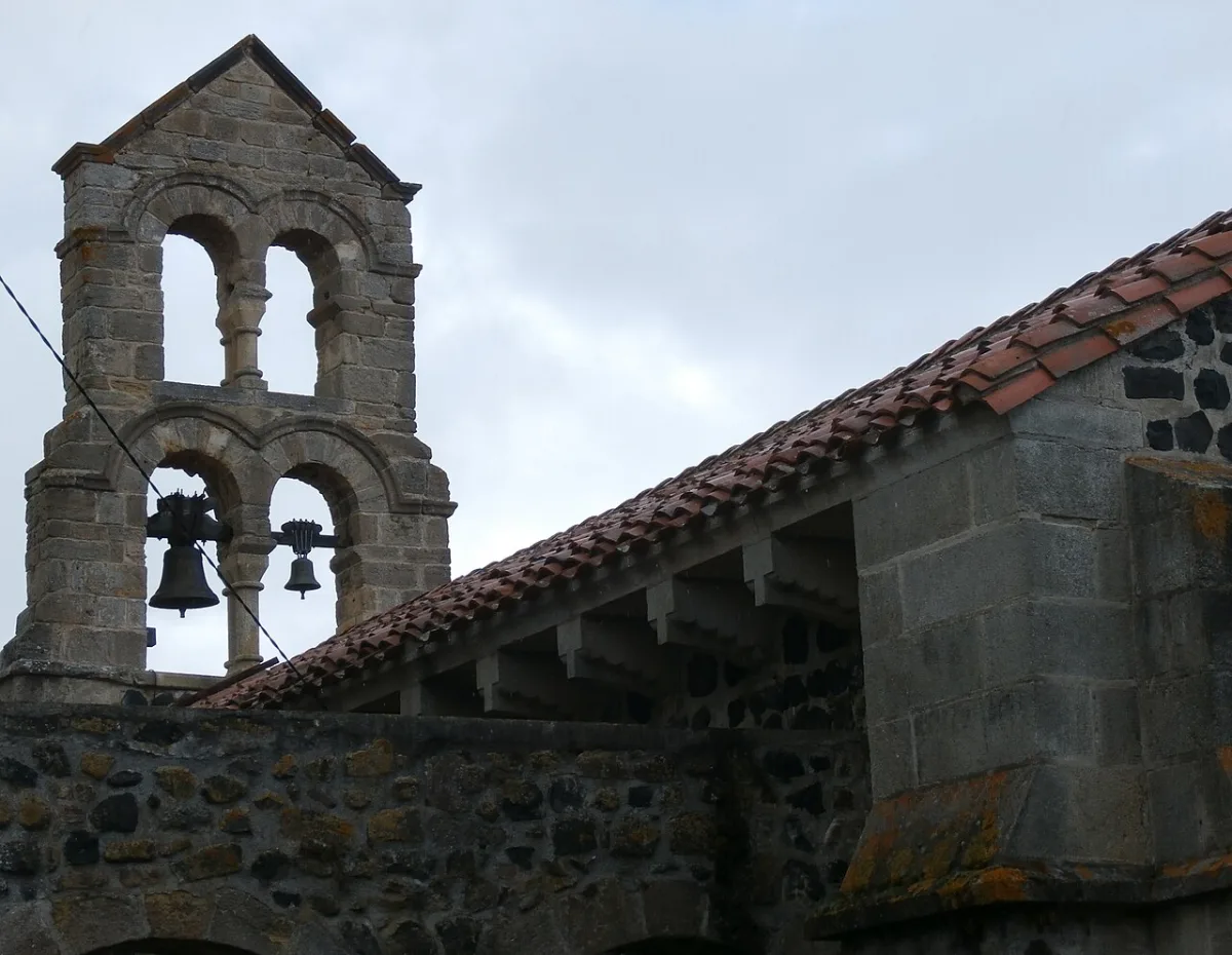 Eglise Saint Jean, Esteil