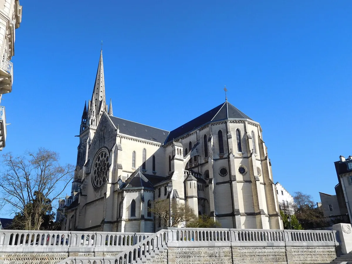 Saint Martin, Pau