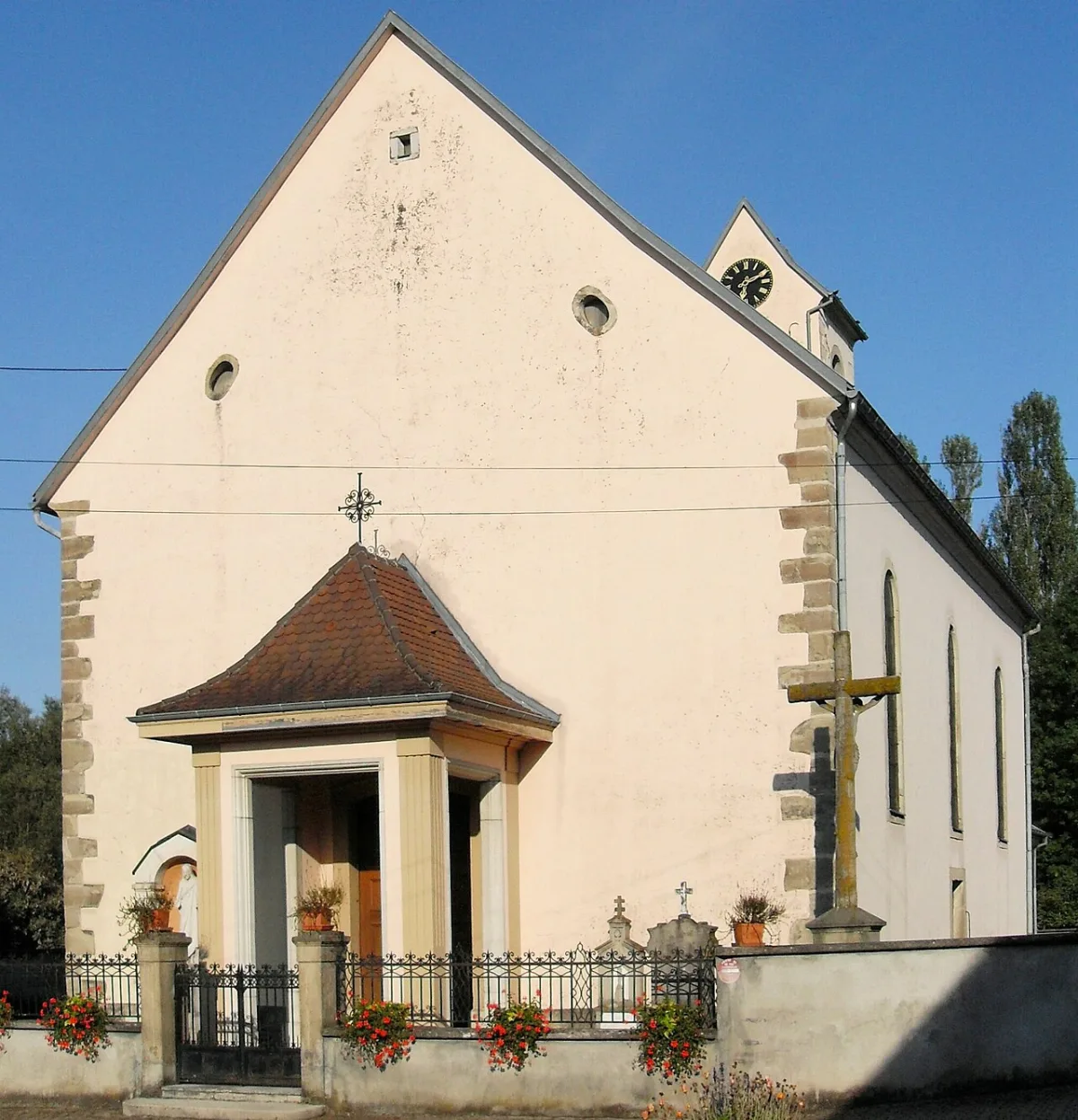 Saint Léger, Lutter
