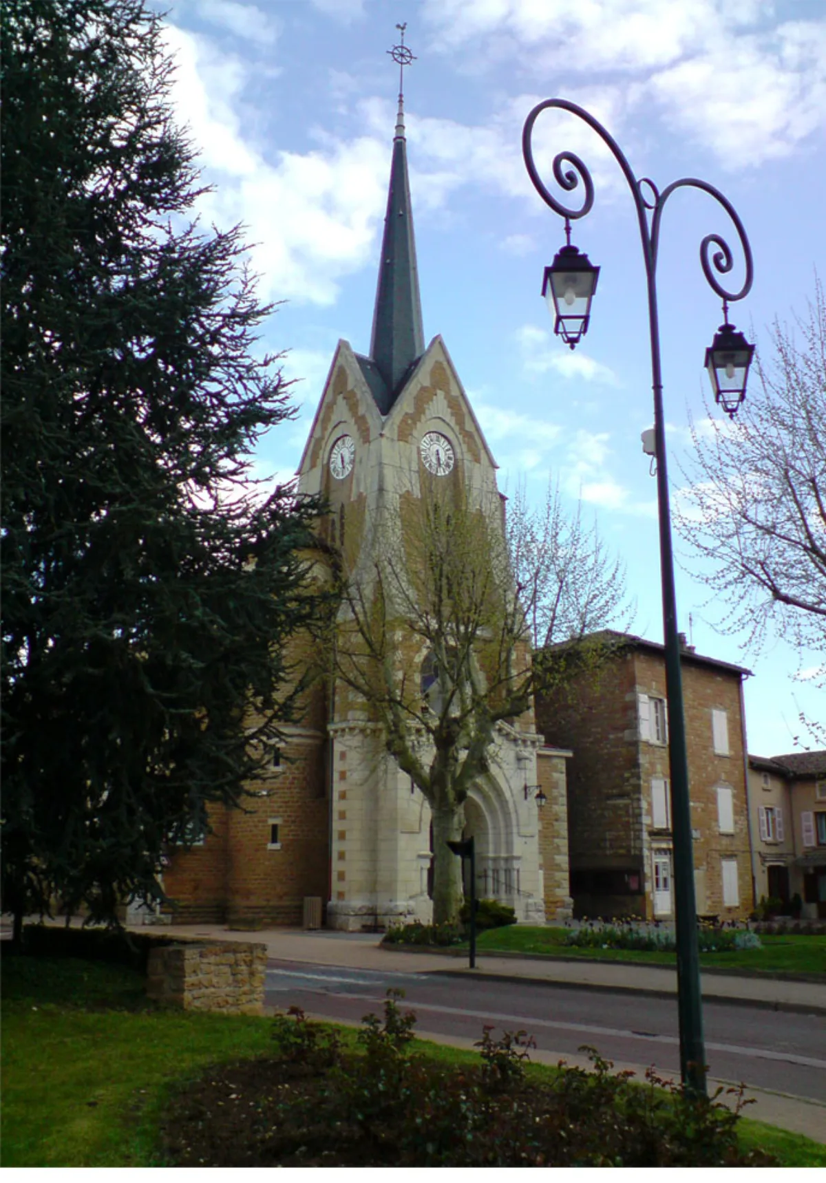 Saint Saturnin, Arnas