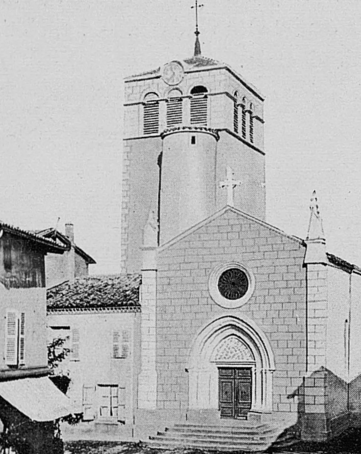 Église SAINT-PIERRE, Longes