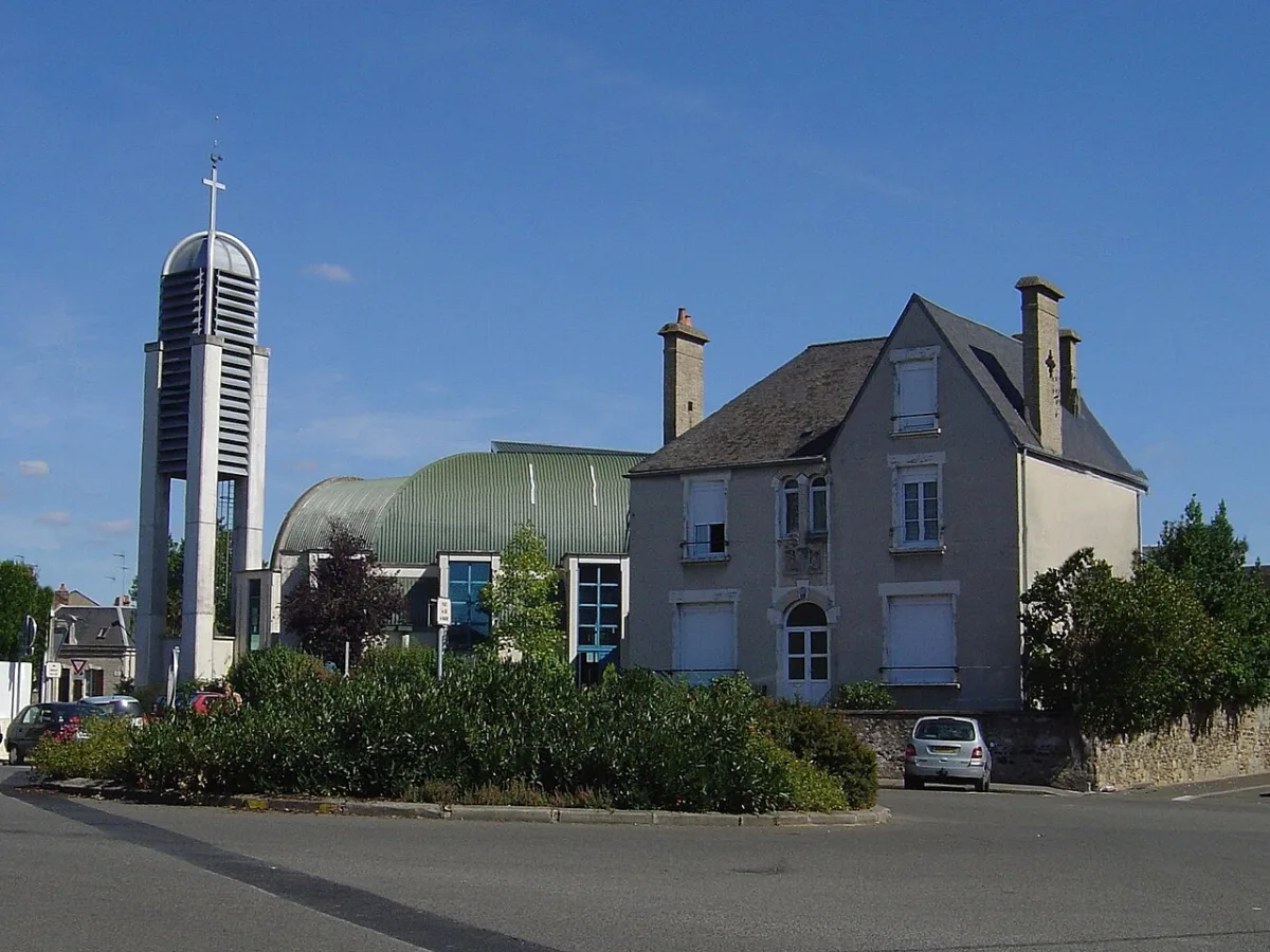 Saint Bertrand, Le Mans