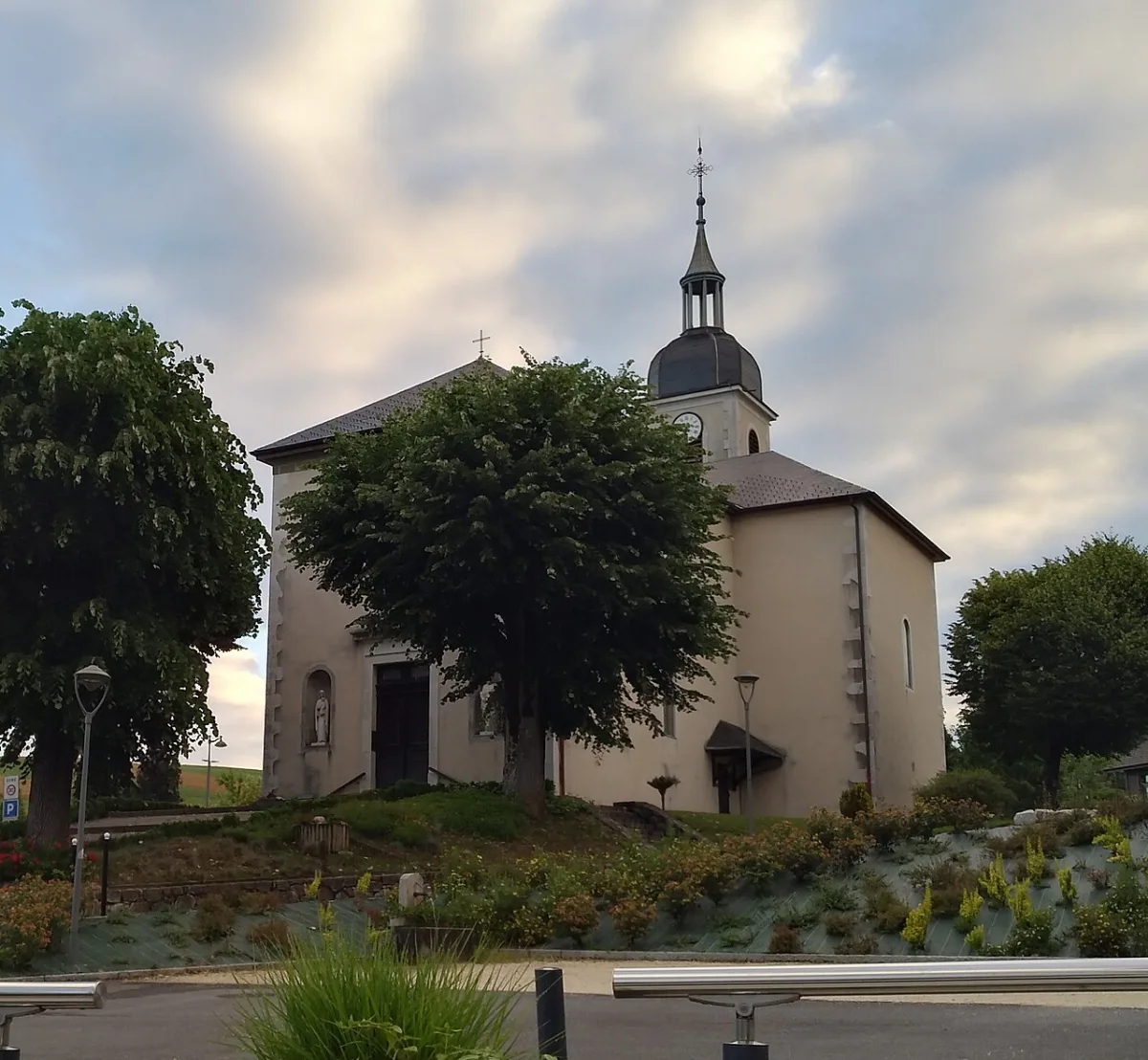 Eglise Saint-Benoît, Marigny Saint Marcel