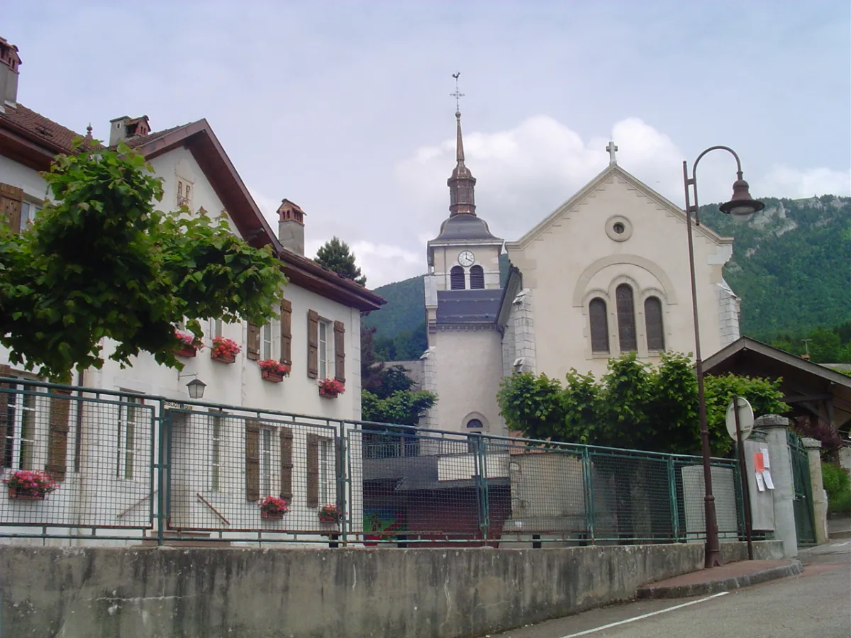 Eglise Saint-Etienne, Viuz La Chiesaz