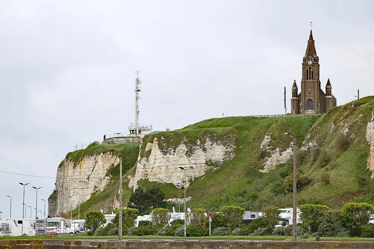 Notre Dame de Bonsecours, Neuville-Les-Dieppe