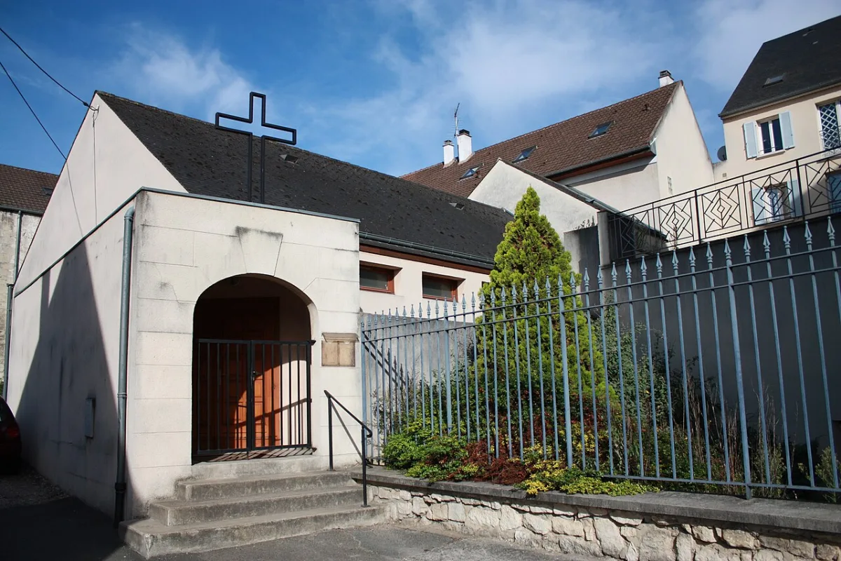 Chapelle Juziers (Sainte Rita), Juziers