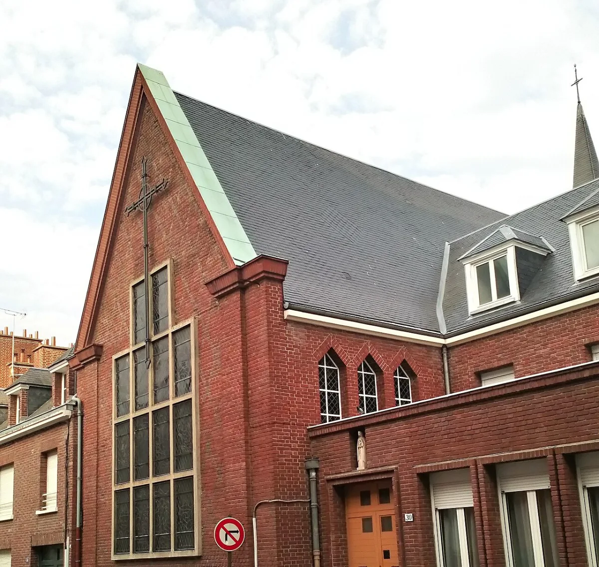 Église Congrégation Sainte Famille, Amiens