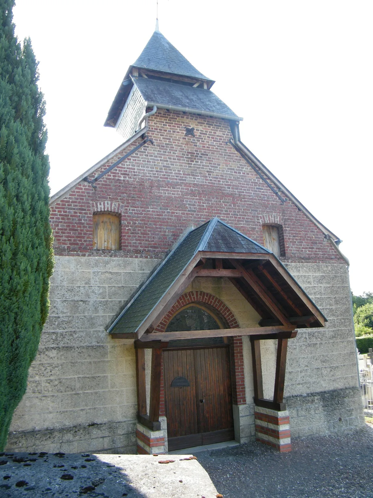 Eglise de LE QUESNE (Eglise Saint Rémy), Le Quesne
