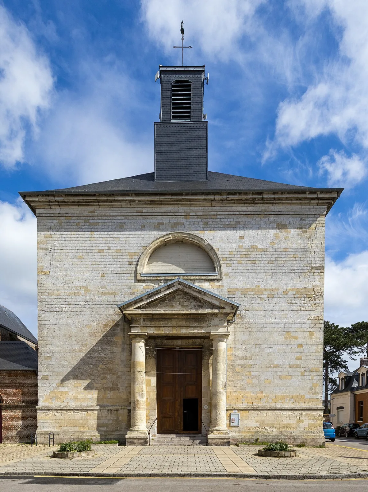 Eglise St Wulphy (Rue), Rue
