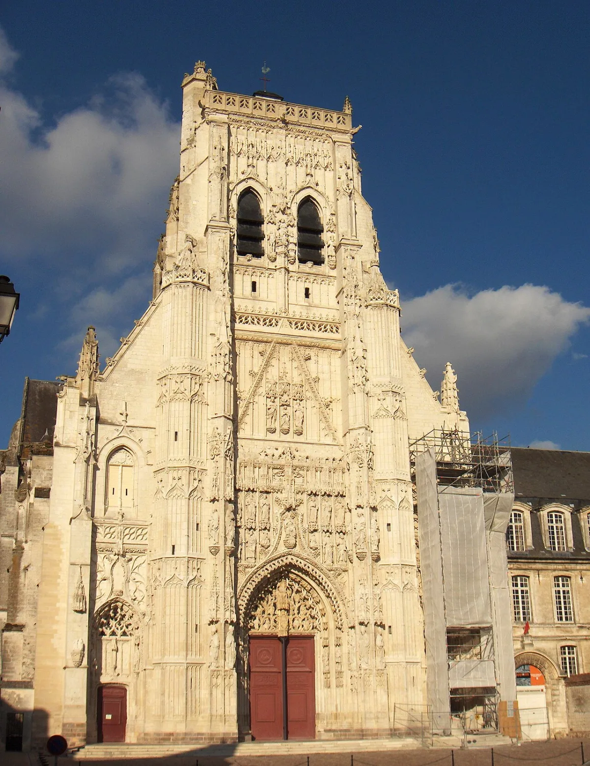 Abbatiale Saint-Riquier, Saint Riquier