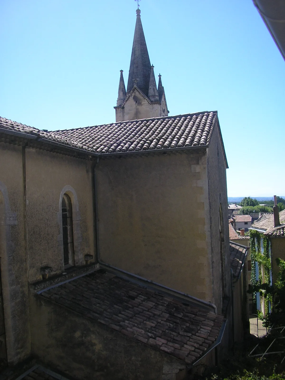 Église Saint Trophime, Mondragon