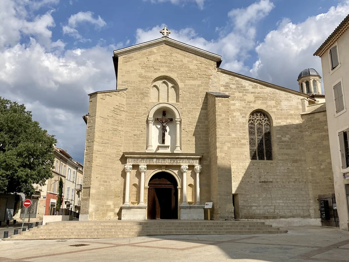 Église de Pertuis (Saint Nicolas), Pertuis