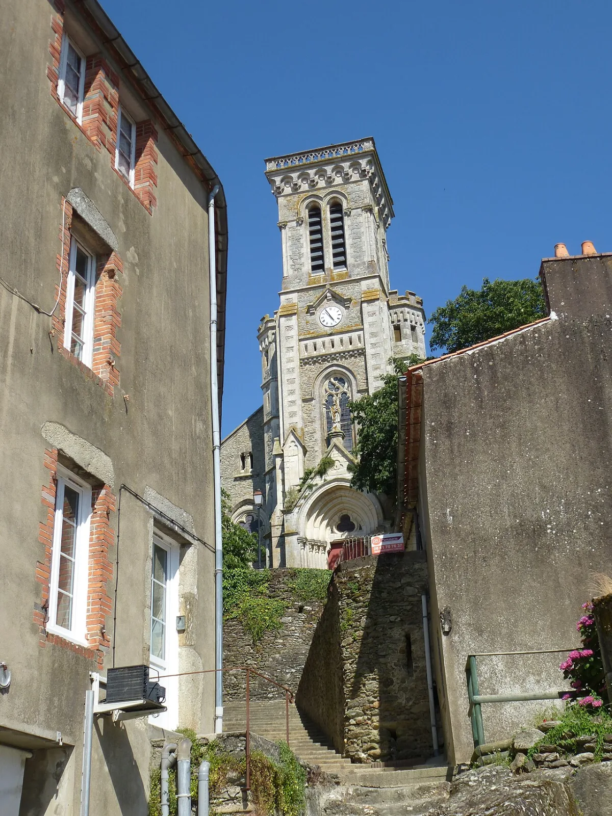 Église Saint Martin de Tours (Apremont), Apremont