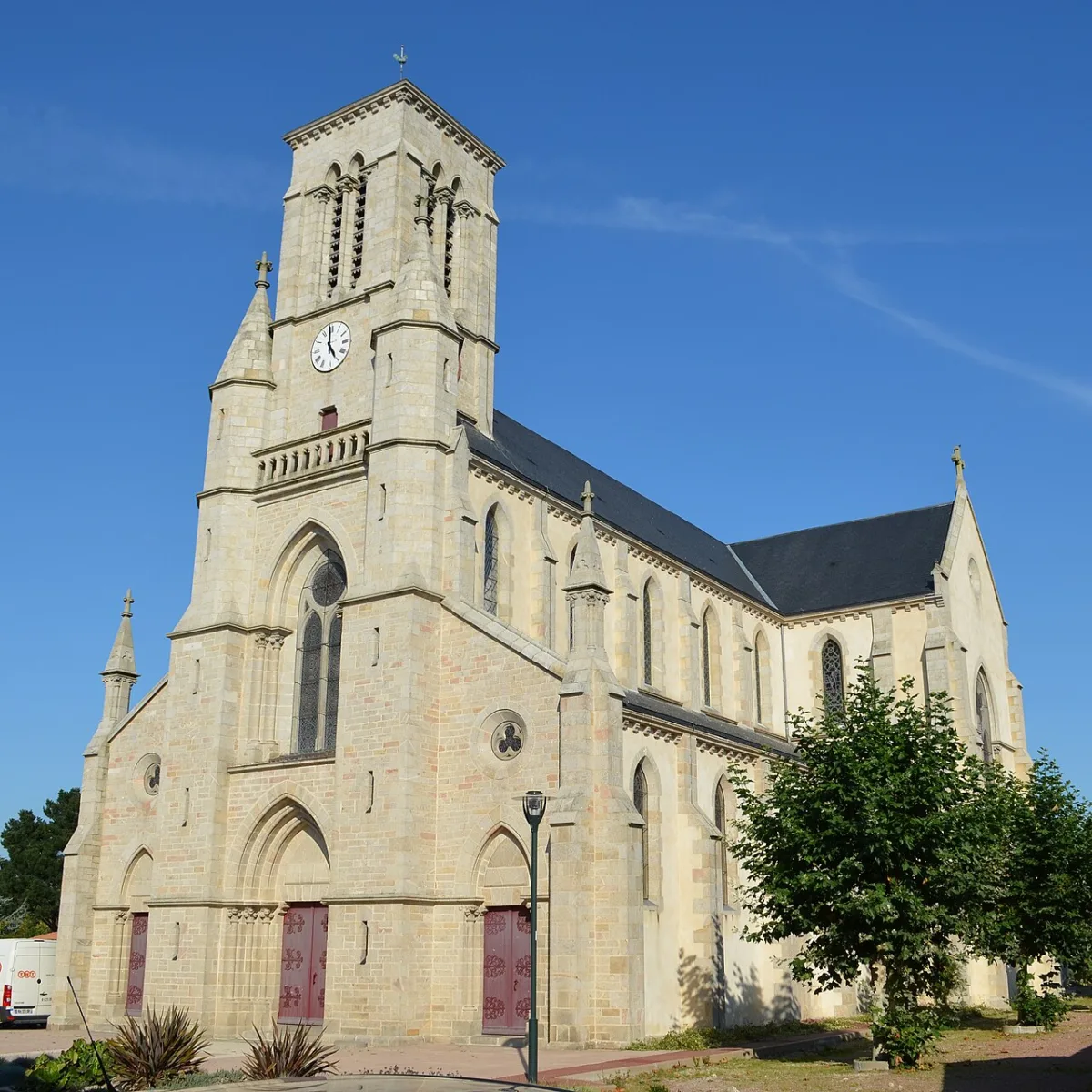 Église Sainte Anne (Belleville sur Vie), Bellevigny
