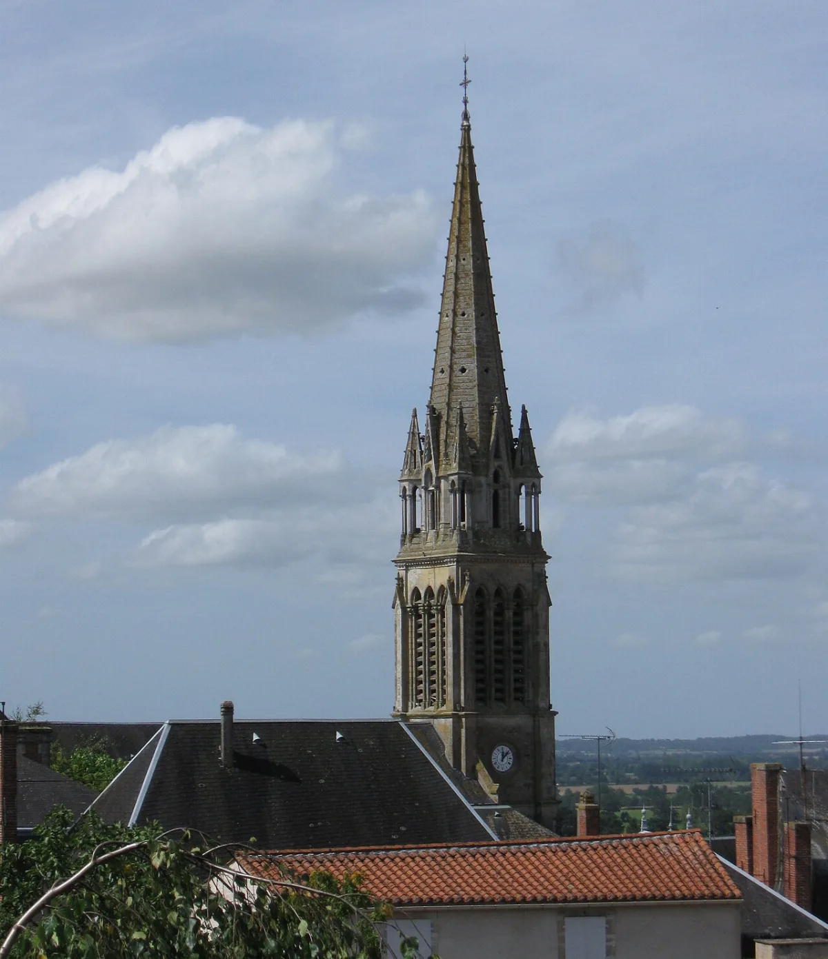 Église Saint-Jean-Baptiste (La Châtaigneraie), La Châtaigneraie