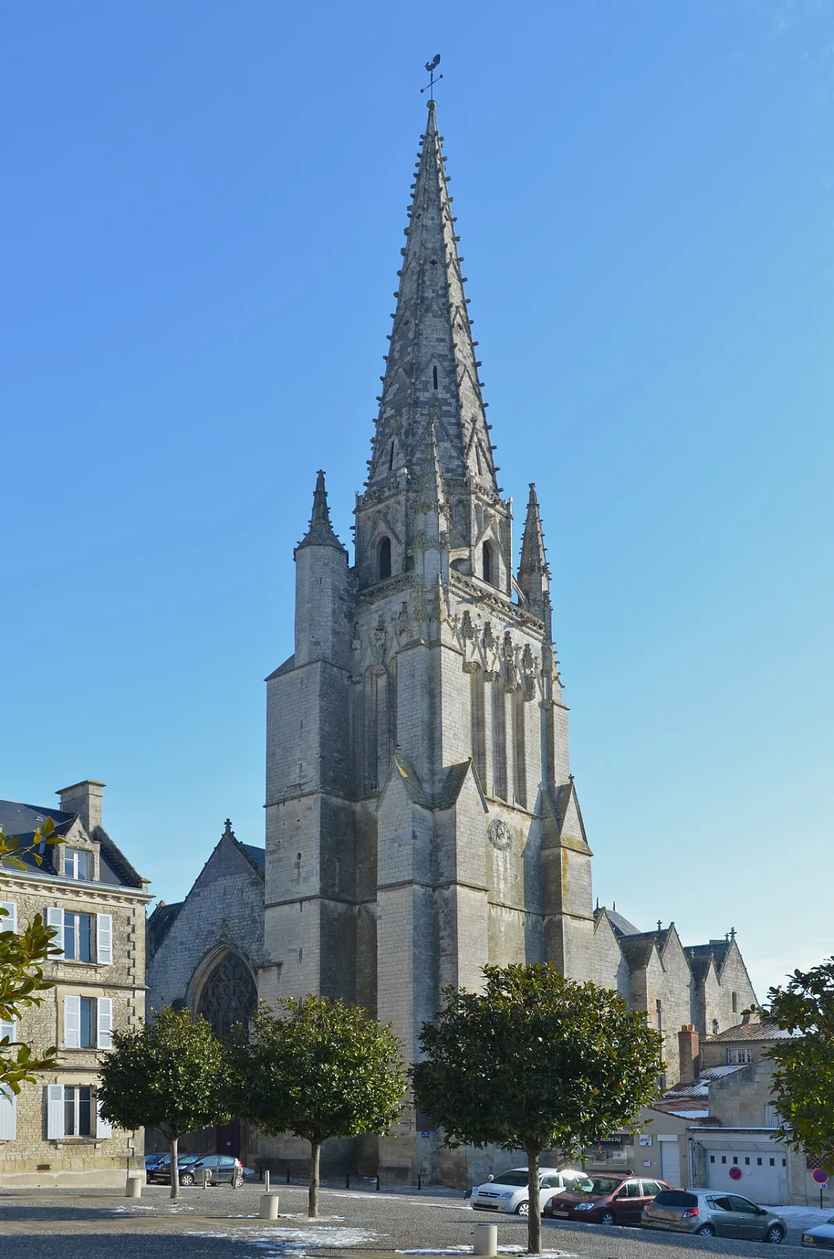 Église Notre-Dame (Fontenay-le-Comte), Fontenay-le-Comte