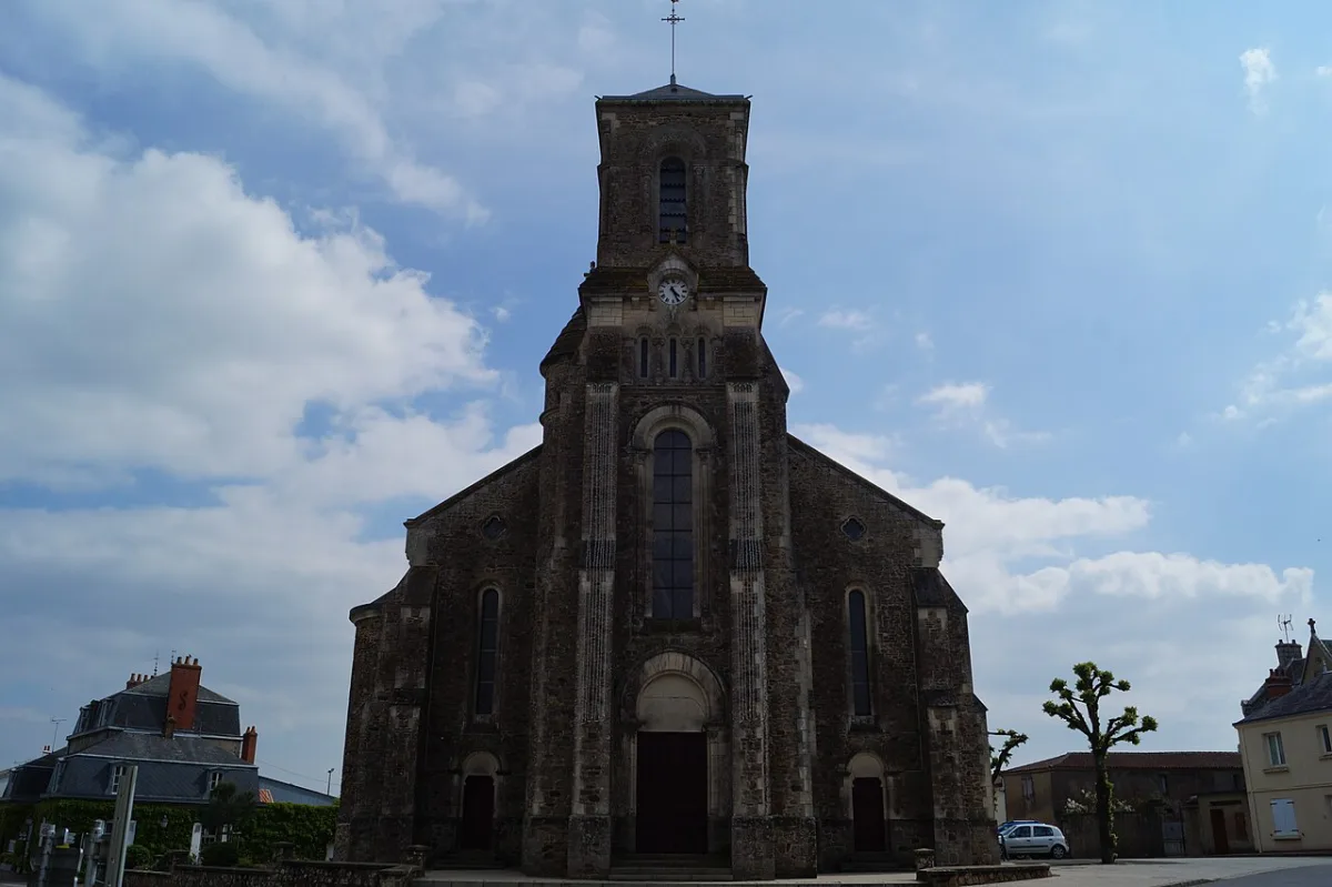Église Sainte Flaive (Sainte Flaive des Loups), Sainte Flaive des Loups
