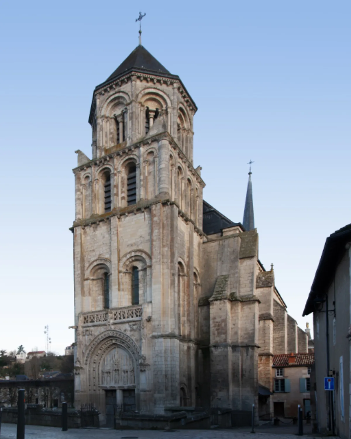 Sainte-Radegonde, Poitiers