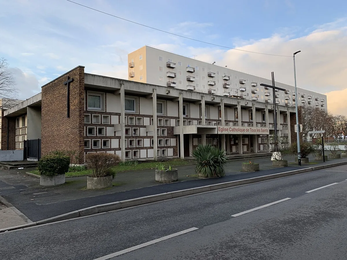Tous les Saints, Bobigny