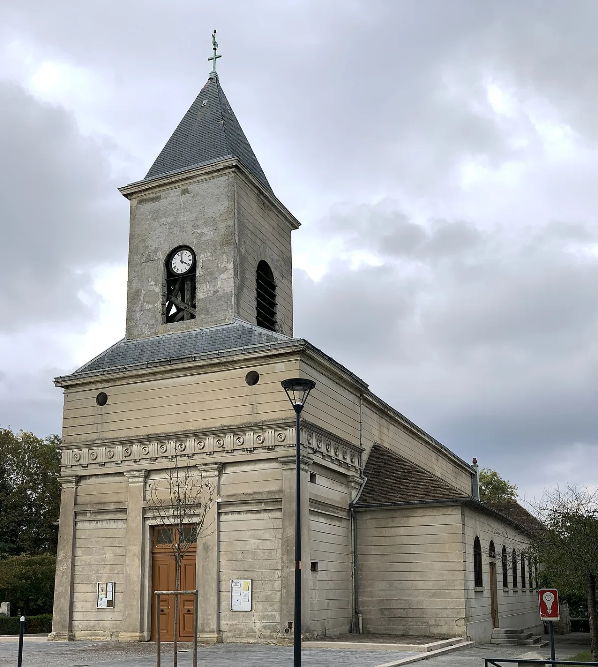 Saint Germain l'Auxerrois, Romainville