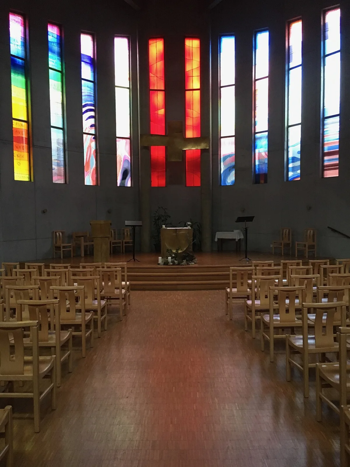 Église Ste Croix d'Ivry-Port, Ivry Sur Seine
