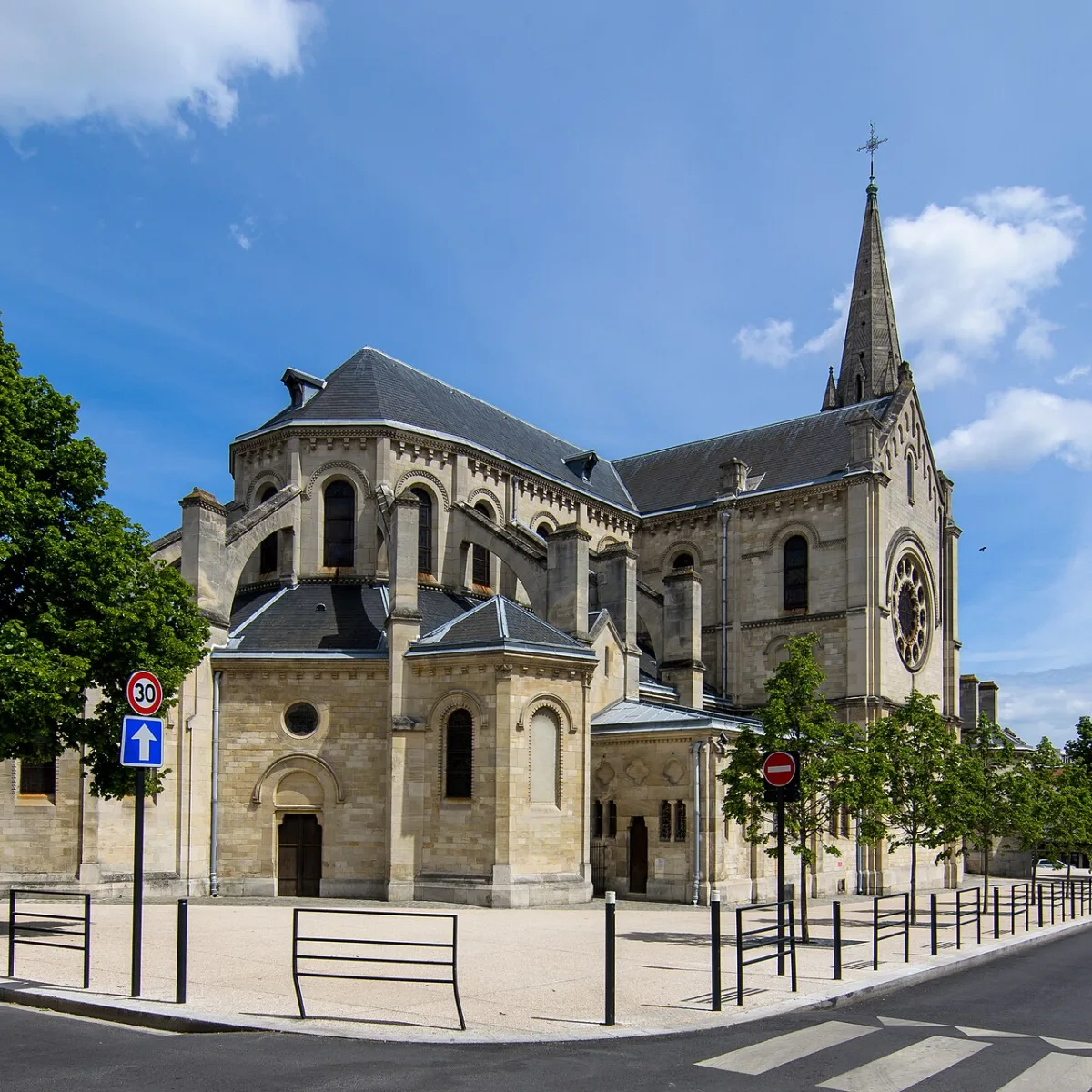 Basilique Saint Denys, Argenteuil